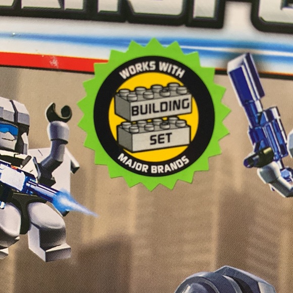 🆕 KRE-O- Create It- TRANSFORMERS 36954 Cycle Chase - Picture 8 of 11